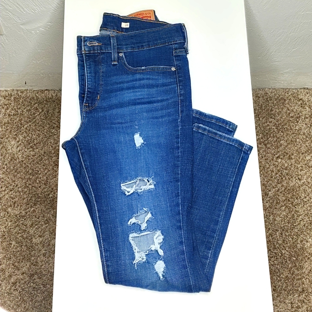 Levi's stretch medium wash destroyed stretch skinny jeans size 28